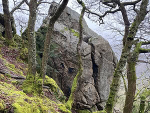 Dewerstone Crags