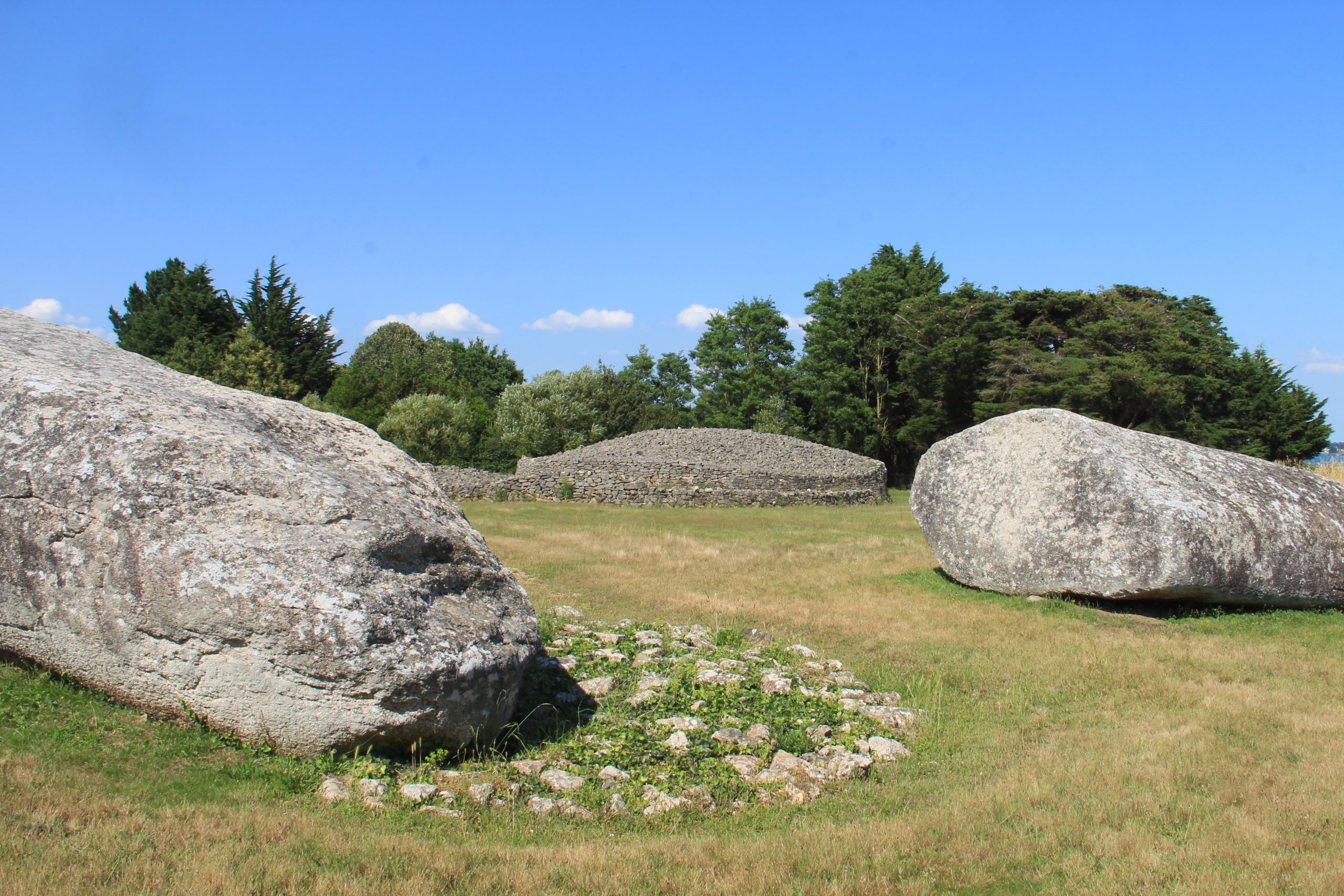 Grand Menhir Brisé d’Er Grah & Table des Marchands
